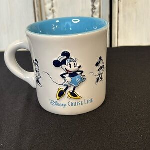 Disney Cruise-line Mini Mouse 3D Graphic Coffee Mug